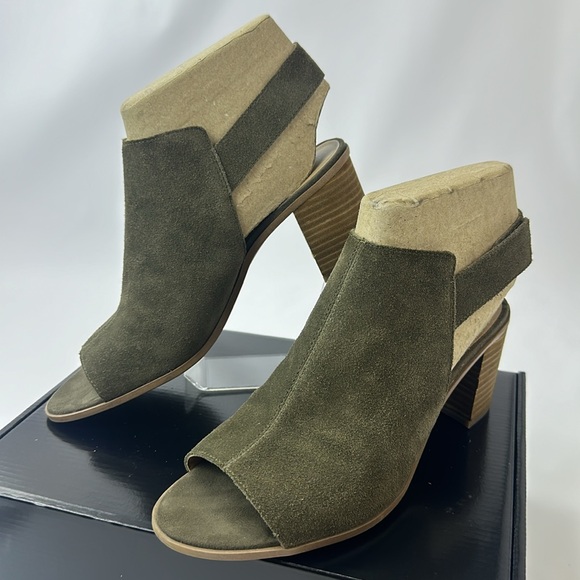 Franco Sarto Suede Olive Green Slides with hook & loop Strap. Size 8. - Picture 1 of 9